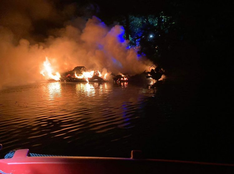Pełczyce: wybuch łodzi na jeziorze Pełcz.